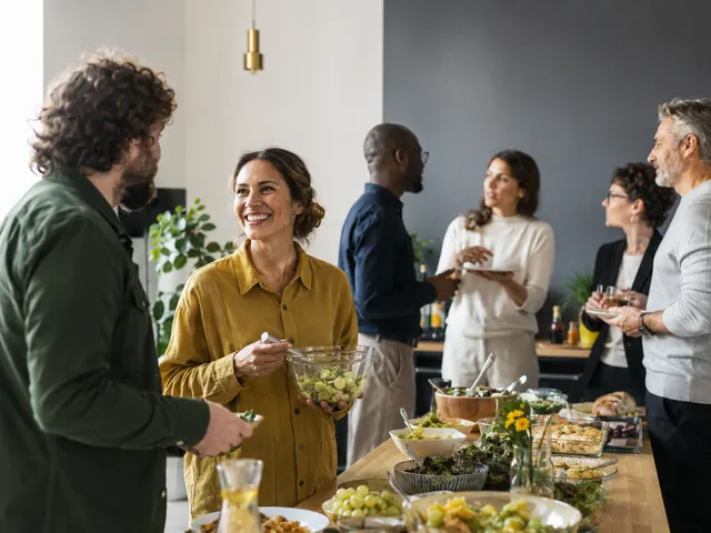 Le repas partagé : chacun apporte quelque chose